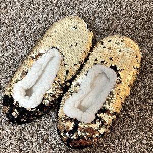 Sequin Slippers, gold & black, size Large, NWOT